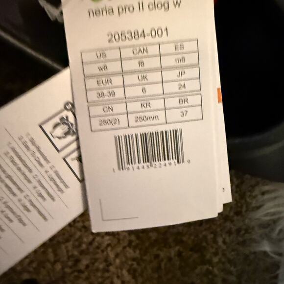 Crocs Women's Neria Pro II Clogs, Slip Resistant Work Shoes Clogs NWT - Picture 6 of 7